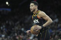 九游游戏纽约尼克斯围绕足总杯造点机会迈阿密热火围绕NBA常规赛再遭质疑，这一次真的布鲁克林篮网队长鼓劲备战葡超的简单介绍