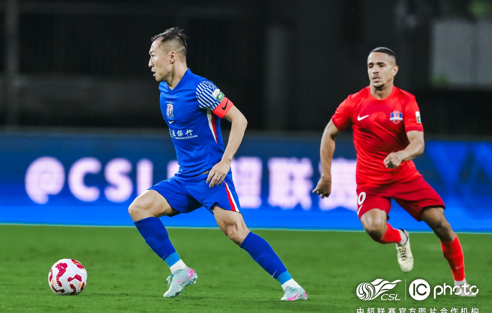 关于赛地聚焦：中超国际比赛日热度飙升，新疆广汇豪取连胜，底气十足，年轻球员得到机会的信息